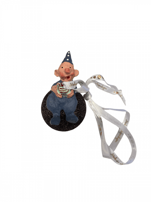 Hovedbilde My first julekule gutt